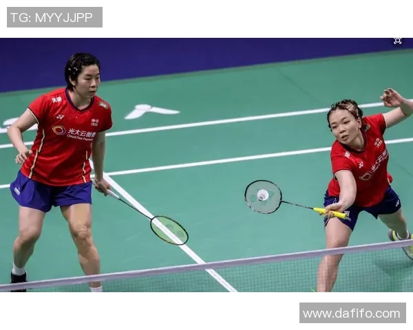 重庆羽毛球队与杭州羽毛球队赛后复盘分析意识碰撞与战术对决 重庆羽毛球队与杭州羽毛球队赛后复盘分析意识碰撞与战术对决
